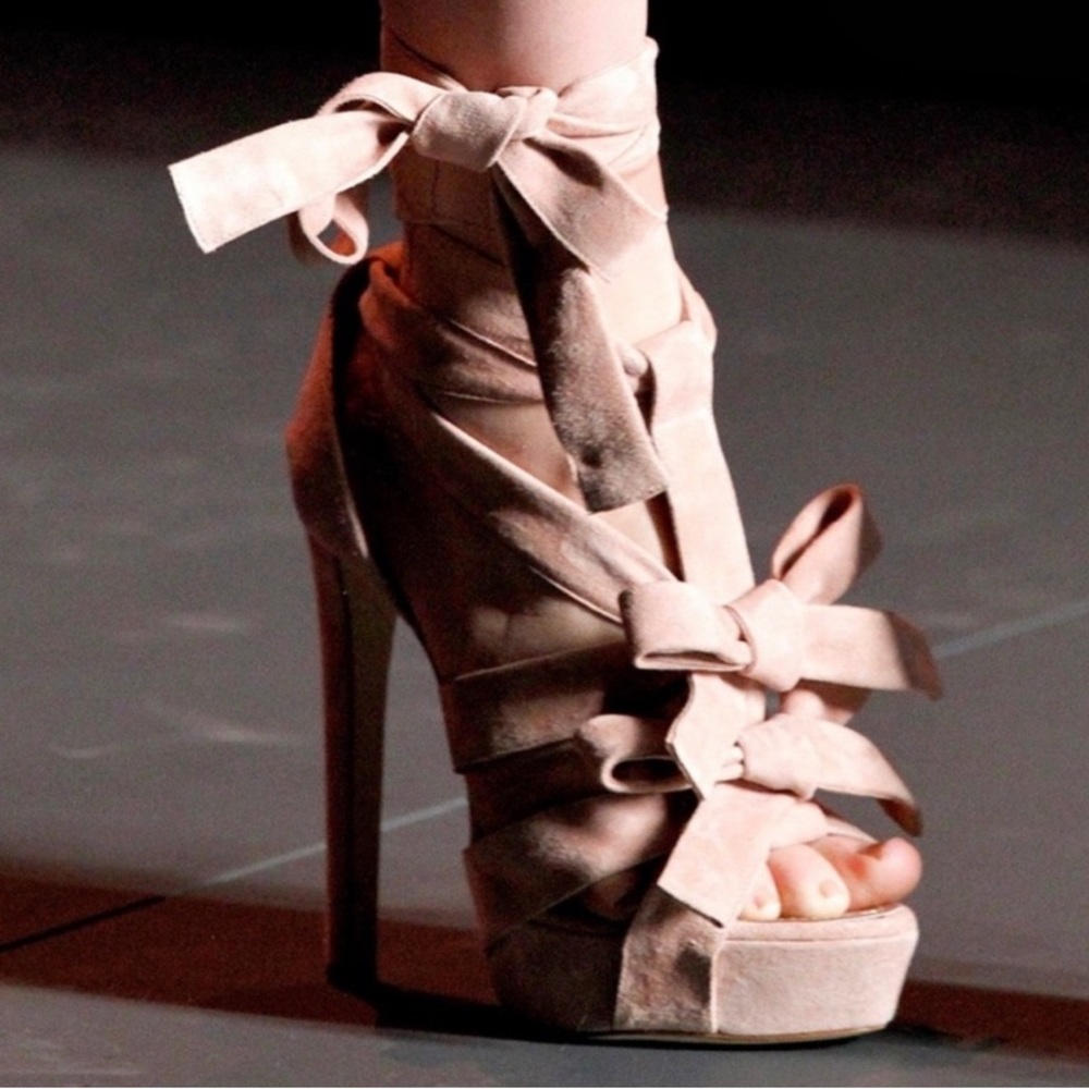 🦋Dior Runway Shoes